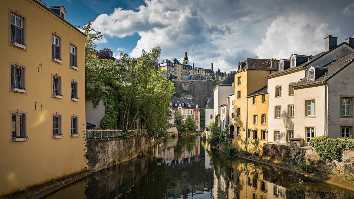 Lost in Luxembourg e Mani Invisibili – Parte Seconda