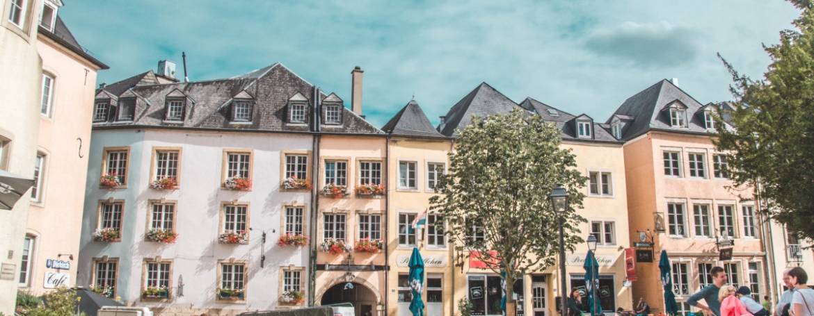 Lost In Luxembourg e Mani Invisibili Parte Quarta