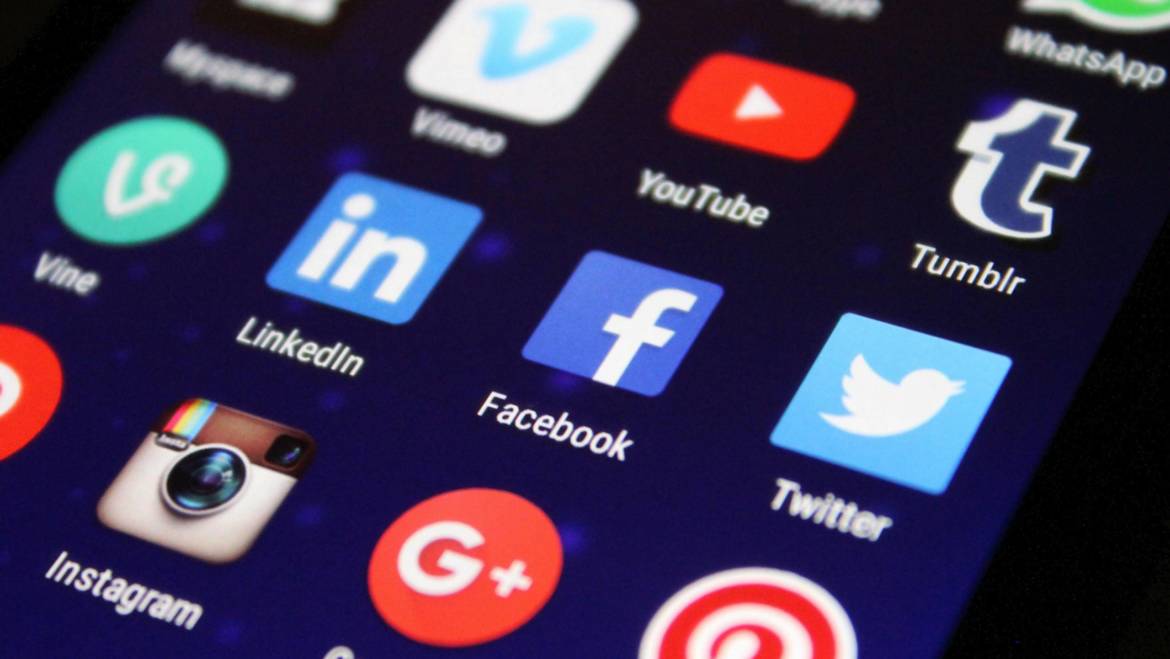 5 Buoni Motivi per Smettere di Usare i Social Network