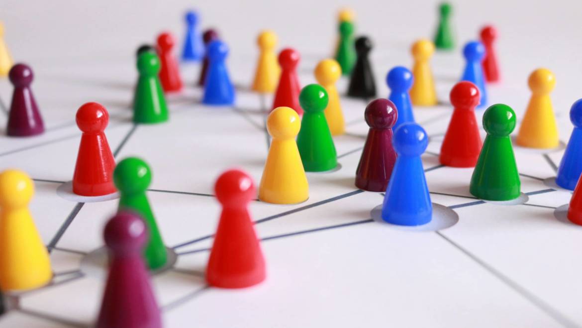 Perché Dovremmo Smettere di Usare i Social